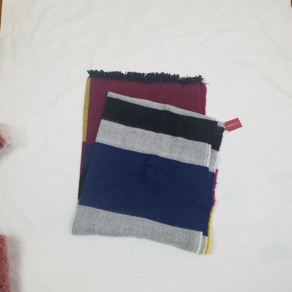 Merona Striped Blanket Scarf NWT - Picture 2 of 3